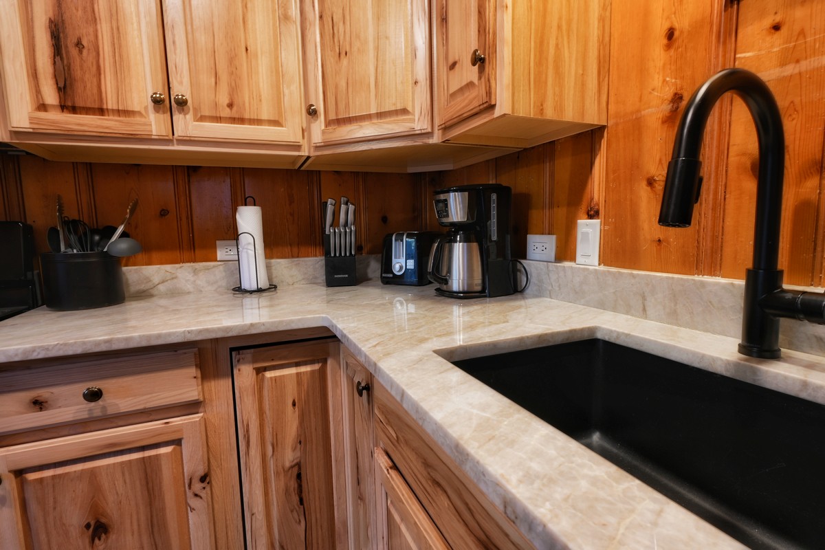 Black Bear cabin on Fall River in Estes Park